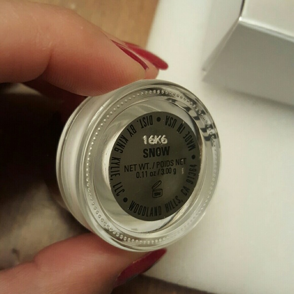 Kylie Holiday SNOW KYLINER KIT NIB - Picture 3 of 4