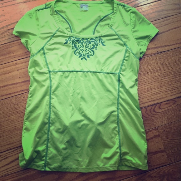 Athleta top