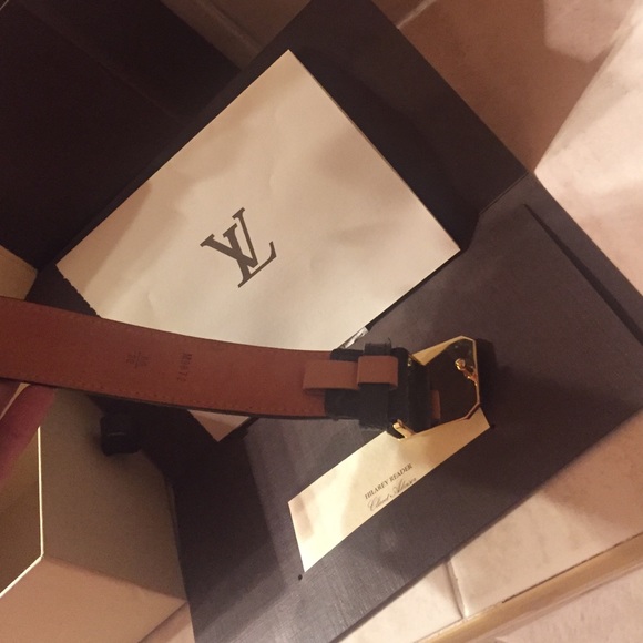 LOUIS VUTTON 💯BELT 80/32 - Picture 3 of 4