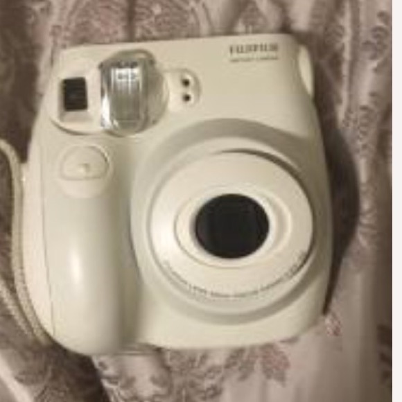 Fujifilm Camera - image 1