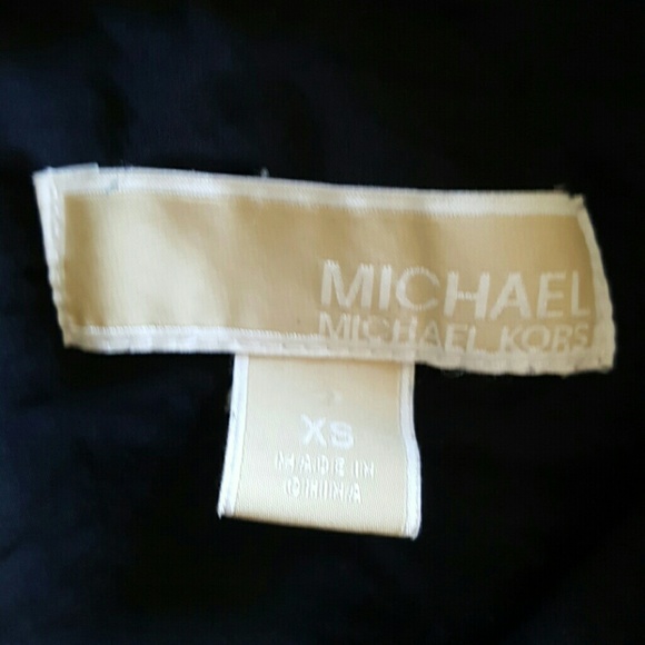 Michael Kors Navy button down, xs/s - Picture 4 of 4