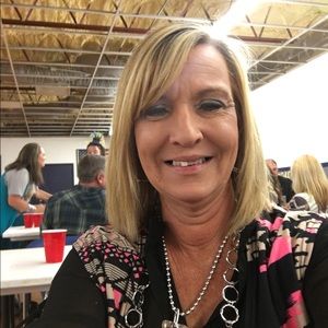 Meet your Posher, Patricia