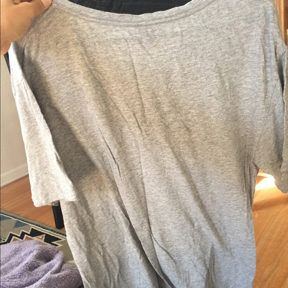 Q tee shirt; "All the ladies with Salt their Hair" - Picture 2 of 4