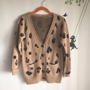 Leopard patterned knit cardigan
