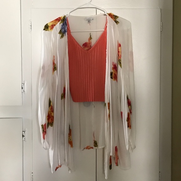 ✖️SOLD✖️ Kimono with crop top