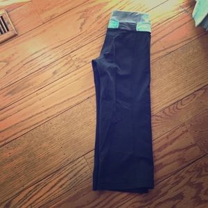 Lululemon capris