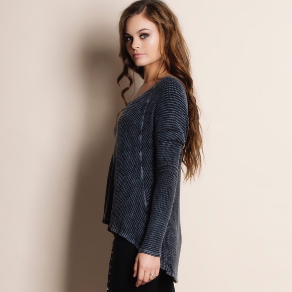 Waffle Knit Long Sleeve Top - Picture 2 of 4