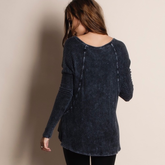 Waffle Knit Long Sleeve Top - Picture 3 of 4