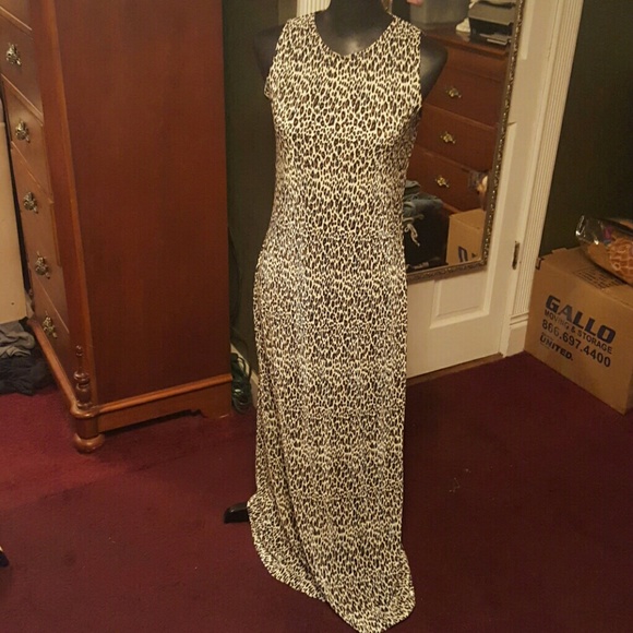 Sexy cheetah print maxi dress - Picture 1 of 4