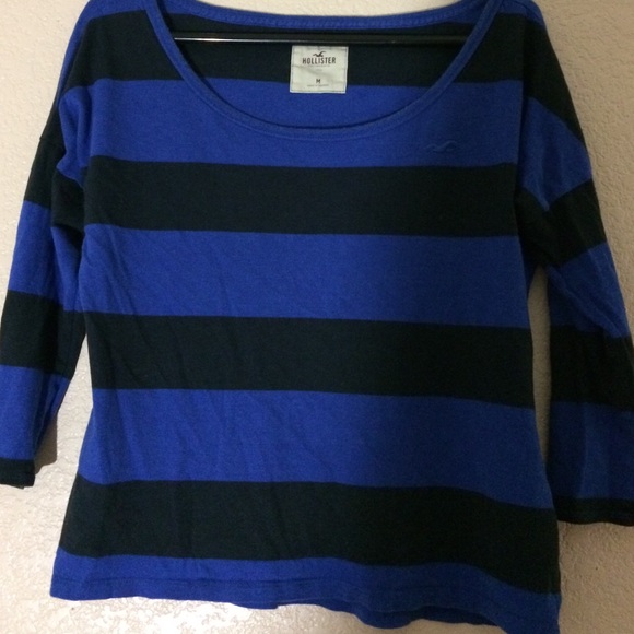 Black and blue striped hollister crop sweater