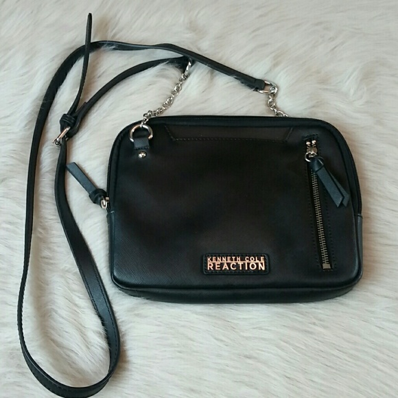 Kenneth Cole Reaction Handbags - Kenneth Cole Reaction Crossbody Messenger Purse