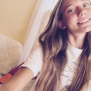 Meet your Posher, Jenifer