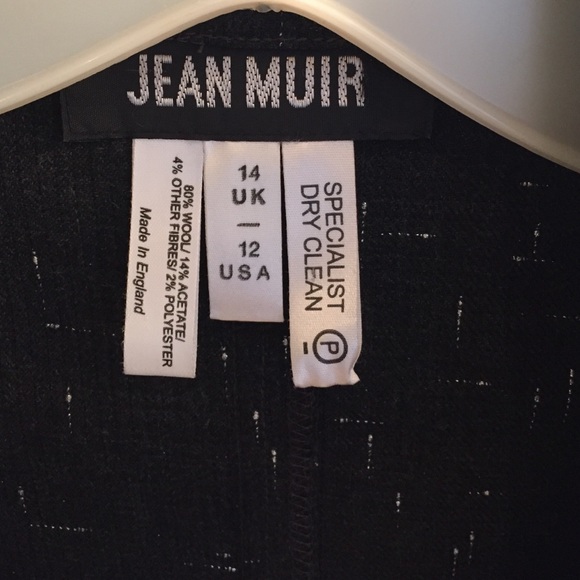 Jacket - Picture 2 of 4