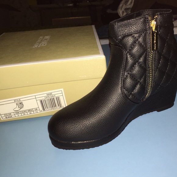 Michael Kors girl's wedge bootie