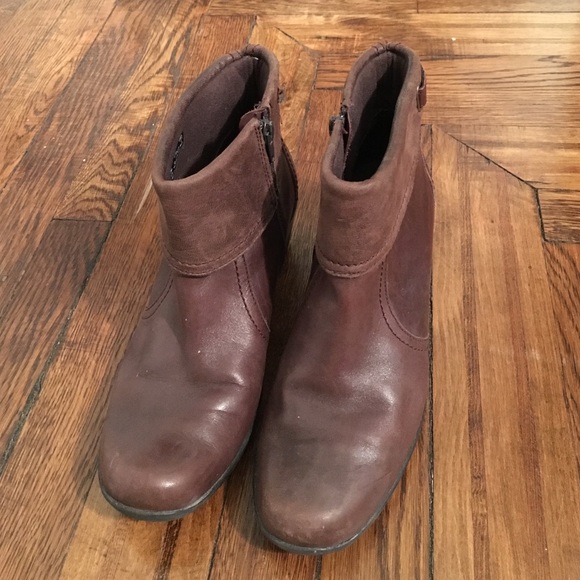 Brown leather-upper boots by Clarks