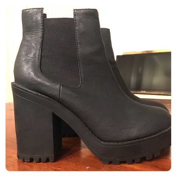 H&M black booties