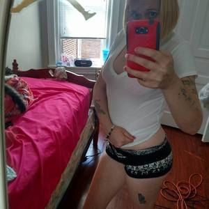 Meet your Posher, Yvette