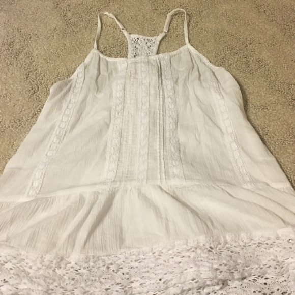 White Floral Tank-Top