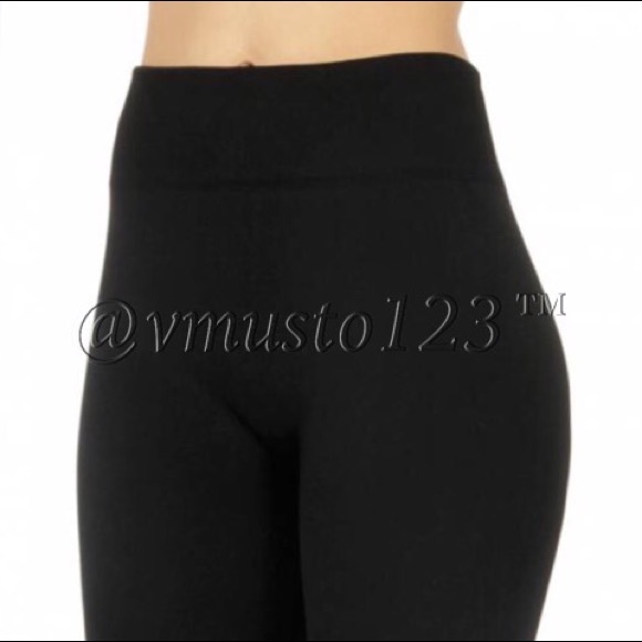 PLUS FLEECE Solid Black Legging - Picture 3 of 3