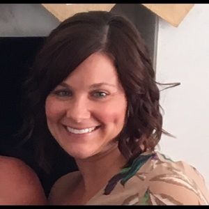 Meet your Posher, Tina