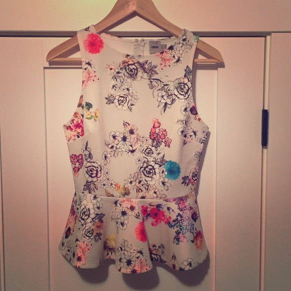 Floral print ASOS peplum top size 4
