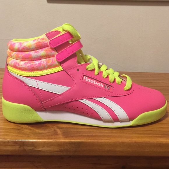 Juniors Reebok Classics Hi-top Sneakers