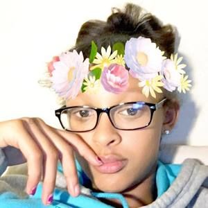 Meet your Posher, Shayla