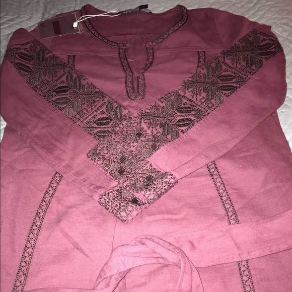 Purple and Black long shirt with belt - Picture 2 of 3