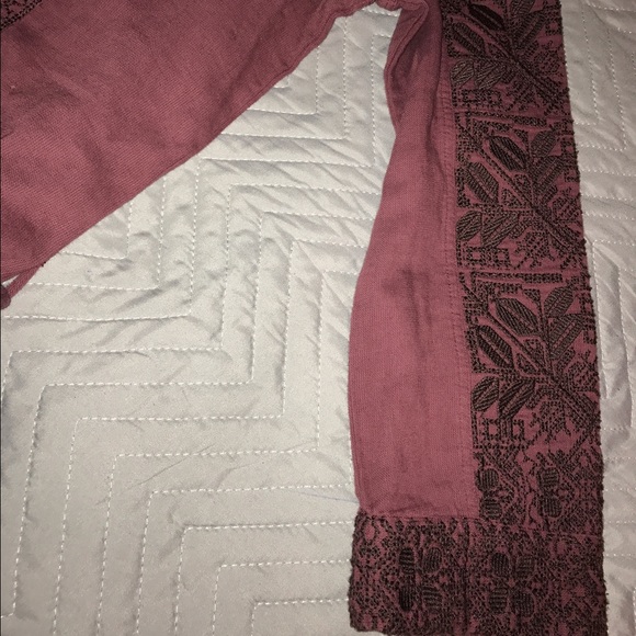 Purple and Black long shirt with belt - Picture 3 of 3