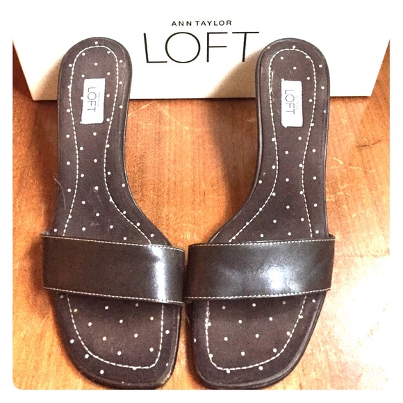 LOFT Brown strap sandals