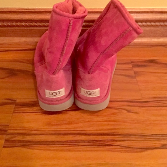 Raspberry UGGS!