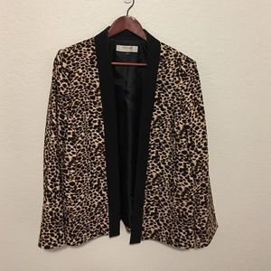 Tahari by Arthur S. Levine Animal Print Blazer