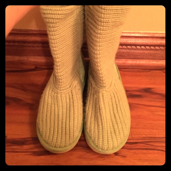 Green Crochet UGGS