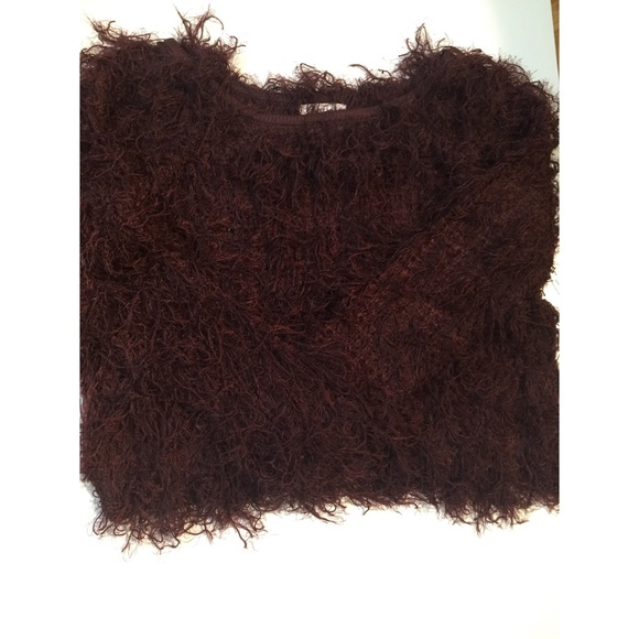 Shag Sweater - Picture 6 of 6