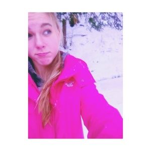 Meet your Posher, Riley