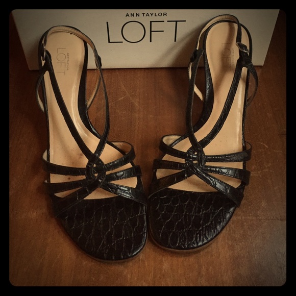 LOFT Black leather strap wedge sandals