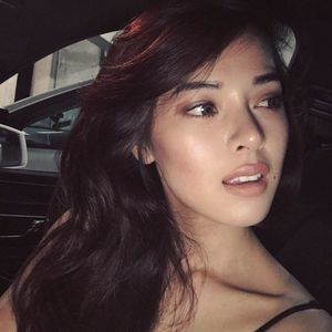 Meet your Posher, Hoang