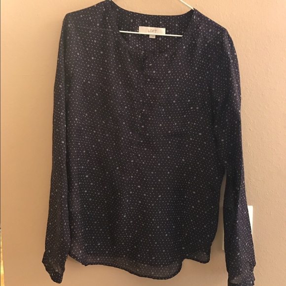 SMALL long sleeve LOFT blouse with small pattern