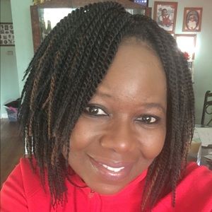 Meet your Posher, Yolene