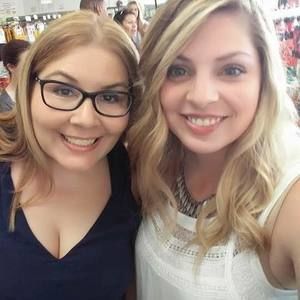 Meet your Posher, Stacy