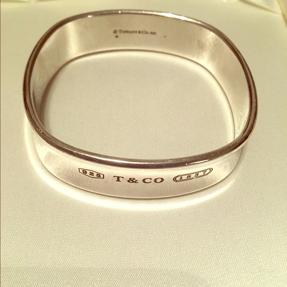Rare Tiffany&Co sterling silve bracelet