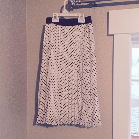 Nordstrom pleated polka dot skirt size S
