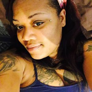 Meet your Posher, Camille