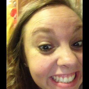 Meet your Posher, Eleanor