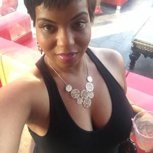 Meet your Posher, Angie