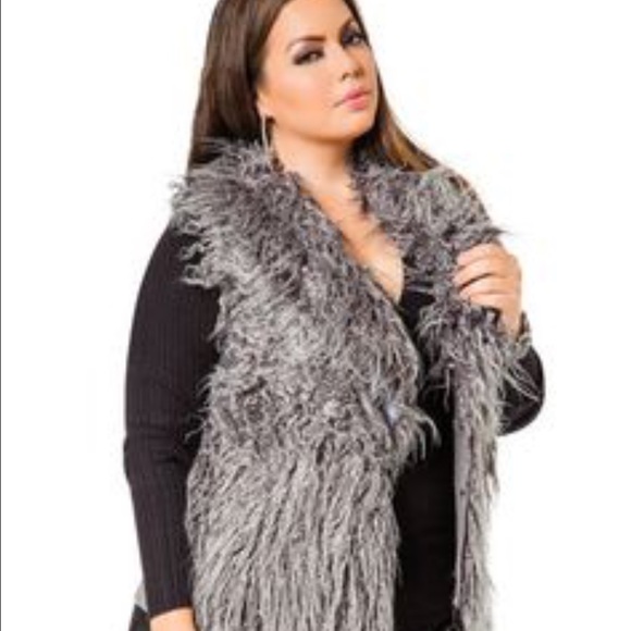 SHAGGY FAUX FUR VEST