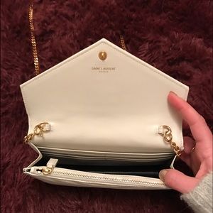 Additional pictures for YSL chain wallet in white