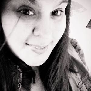 Meet your Posher, Caroline