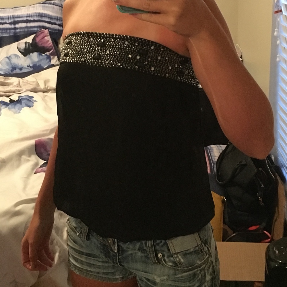 Strapless beaded top