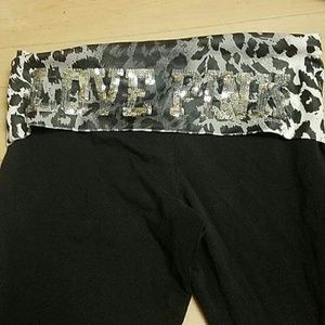 VS leggings w/ glitter back